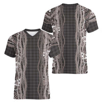 Hawaiian Art Flower Tribal with Lei Women V-Neck T-Shirt Palaka Pattern Grayscale LT03 - Polynesian Pride