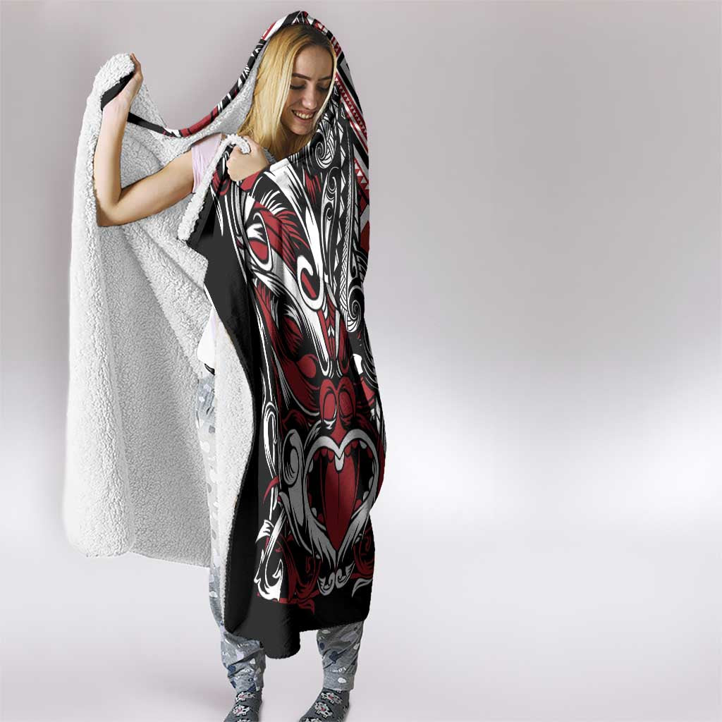Aotearoa Maori Moko Art with Taniko Half Style Hooded Blanket LT03 - Polynesian Pride