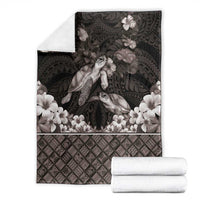 Hawaiian Lei Turtle and Plumeria Blanket Polynerian Art Tattoo-Grayscale Mode LT03 - Polynesian Pride