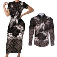 Hawaiian Lei Turtle and Plumeria Couples Matching Short Sleeve Bodycon Dress and Long Sleeve Button Shirt Polynerian Art Tattoo-Grayscale Mode LT03 Black - Polynesian Pride