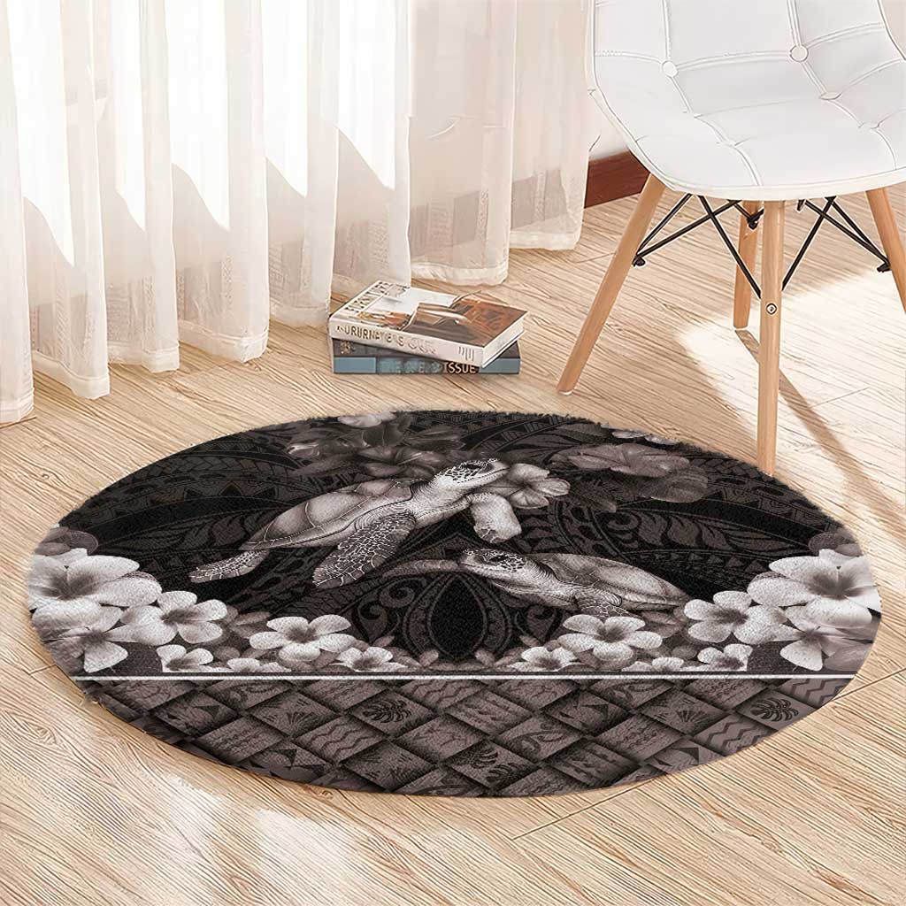 Hawaiian Lei Turtle and Plumeria Round Carpet Polynerian Art Tattoo-Grayscale Mode