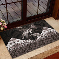 Hawaiian Lei Turtle and Plumeria Rubber Doormat Polynerian Art Tattoo-Grayscale Mode LT03 - Polynesian Pride