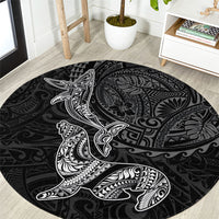 Hawaiian Monk Seal and Whale Round Carpet Kakau Tribal Pattern Grayscale LT03 Black - Polynesian Pride