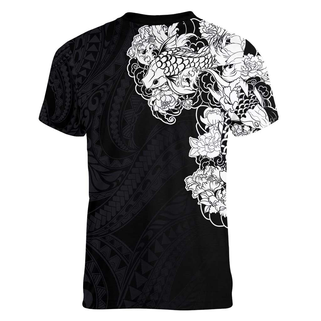 Hawaiian and Japanese Together Women V-Neck T-Shirt Japanese Koi Fish Tattoo and Kakau Pattern Black Color