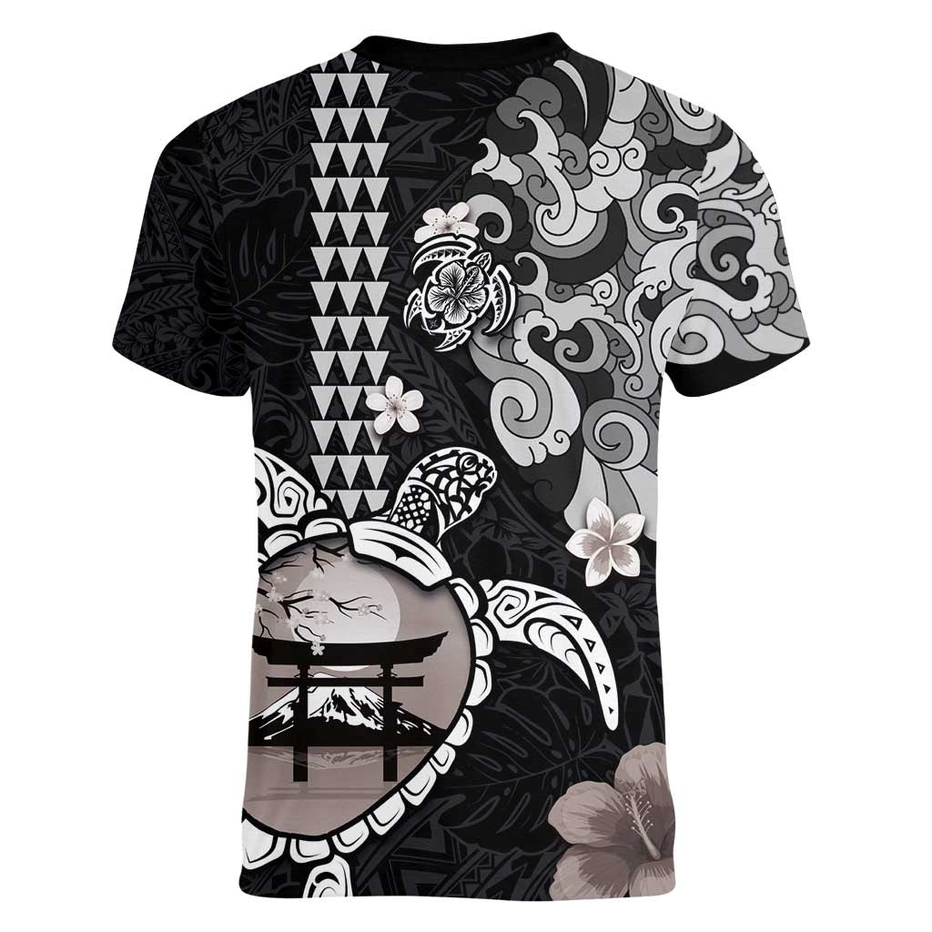 Hawaiian and Japanese Together Women V-Neck T-Shirt Japanese Culture and Turtle Kakau Tattoo Black Color