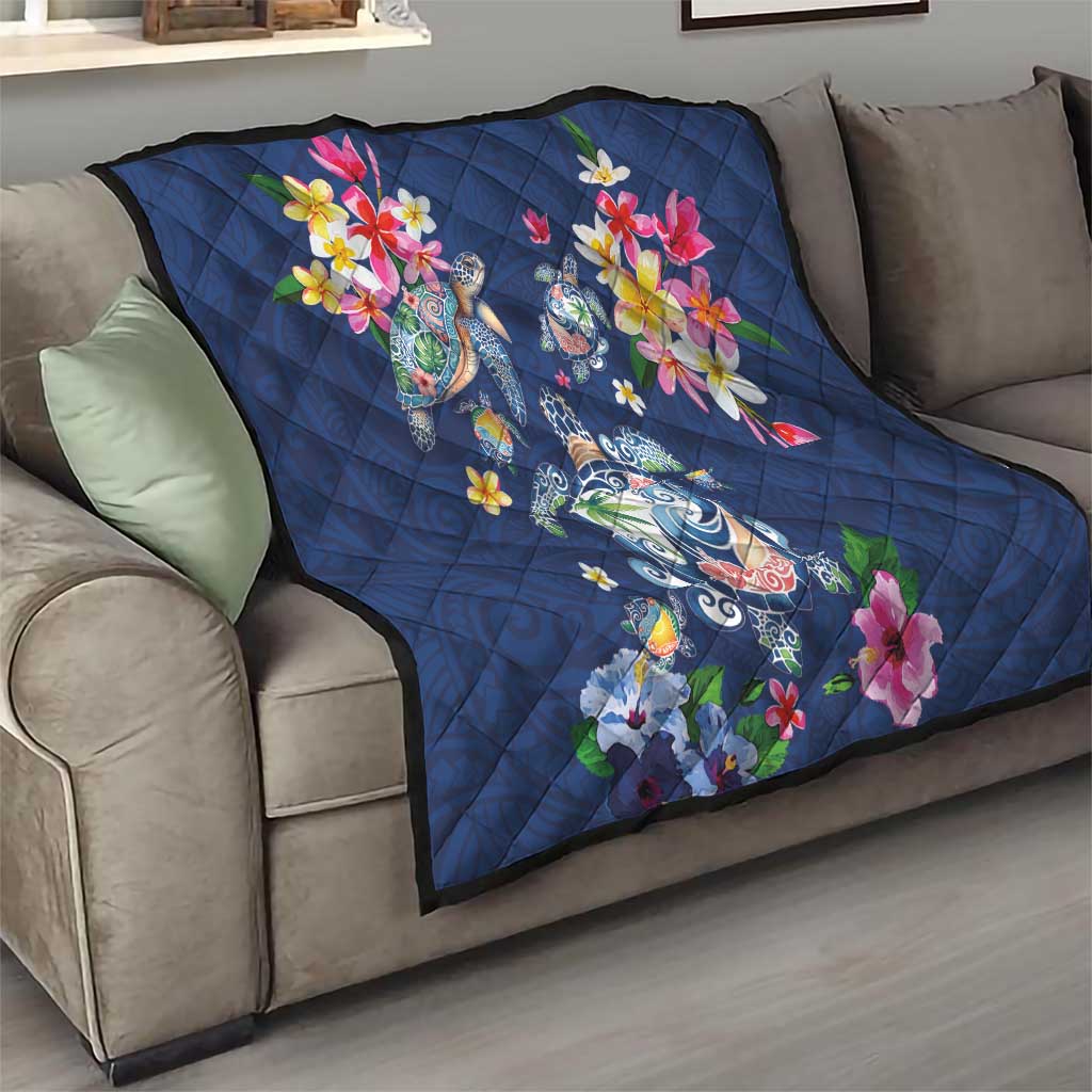 Hawaiian Turtles and Tropical Plants Quilt Blue Watercolor LT03 - Polynesian Pride