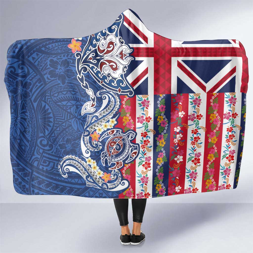 Hawaiian Manta Ray and Turtle Tribal Tattoo Hooded Blanket With Hawaii Flag and Flowers LT03 One Size Multicolor - Polynesian Pride