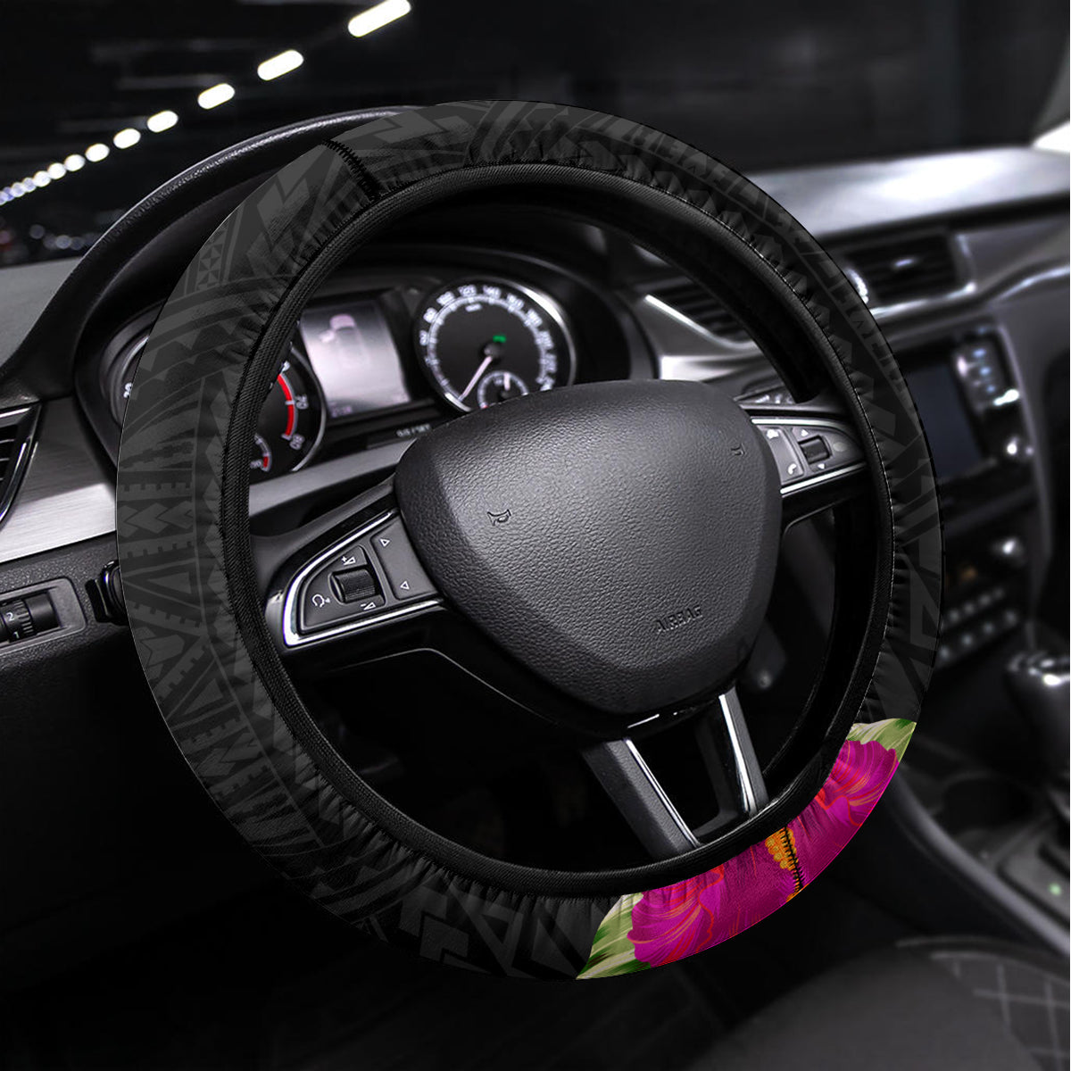 Personalized American Samoa Flag Day Steering Wheel Cover Tanoa and Fue mix Hibiscus Flower Polynesian Pattern LT03 Universal Fit Black - Polynesian Pride
