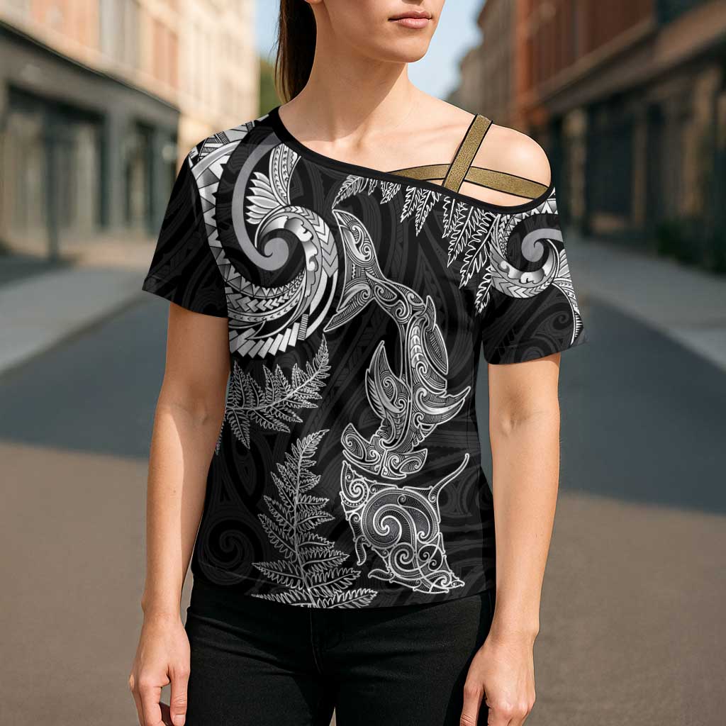 New Zealand Sea Animals with Maori Tribal Tattoo Cross Shoulder Shirt Shark Manta Ray with Silver Fern Black