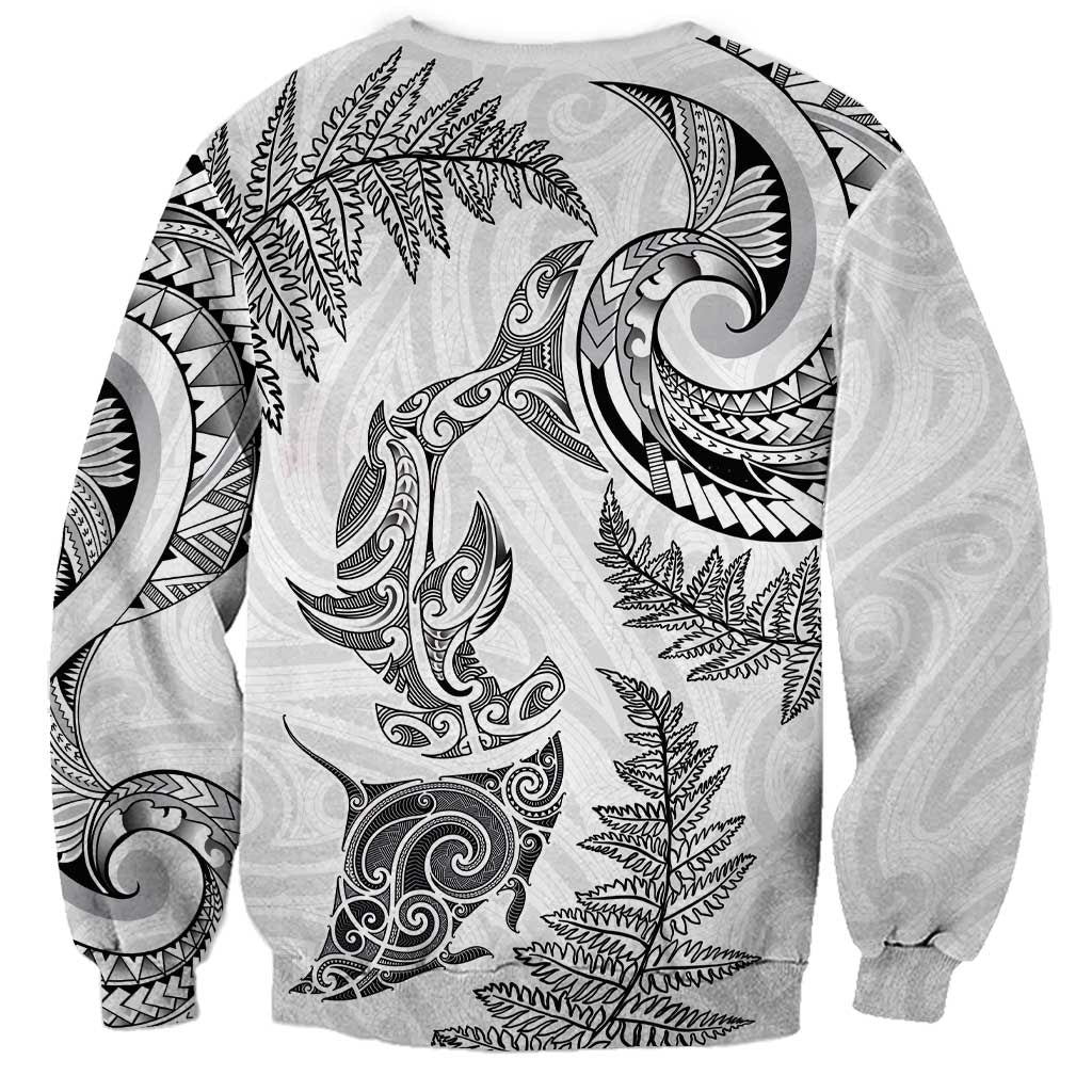 New Zealand Sea Animals with Maori Tribal Tattoo Sweatshirt Shark Manta Ray with Silver Fern White