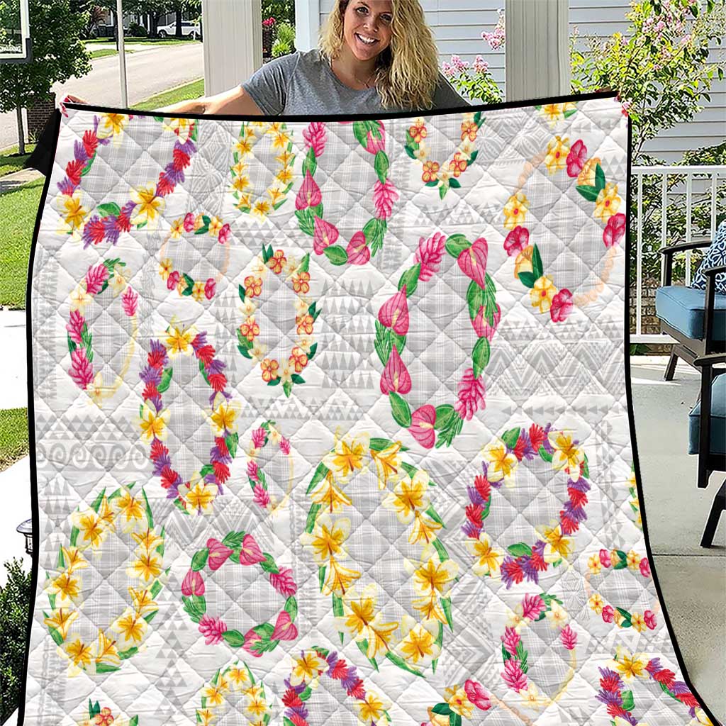Hawaiian Kakau Tattoo Leis and Palaka Pattern Quilt Traditional Aloha Tribal White Color