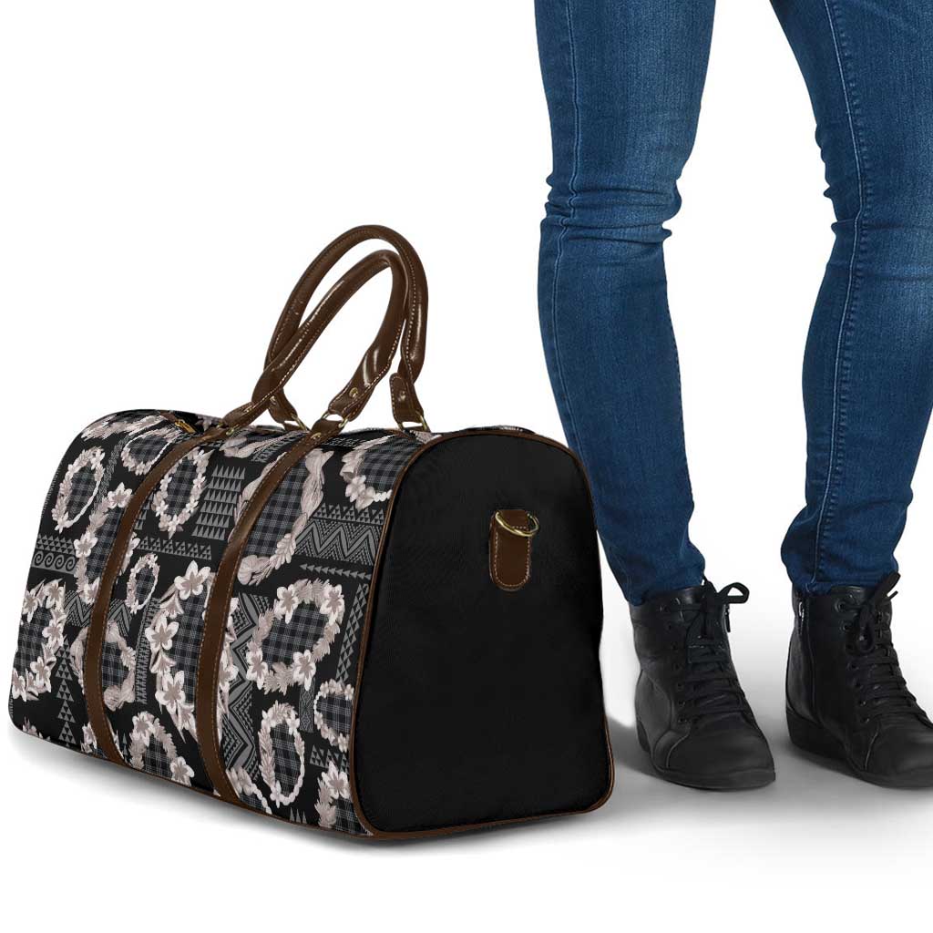 Hawaiian Leis Travel Bag Kakau Tattoos and Palaka Pastel Grayscale LT03 - Polynesian Pride