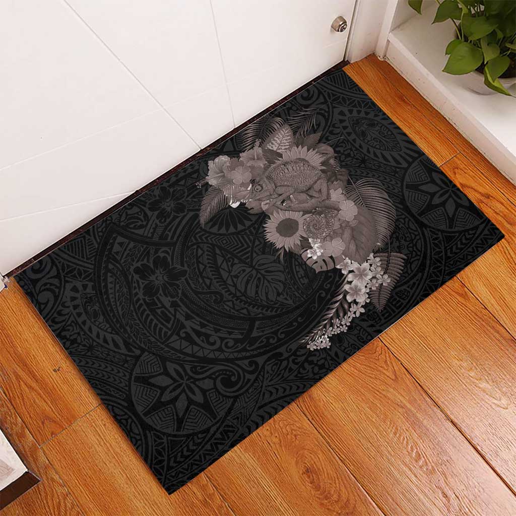 Hawaiian Tropical Plants and Chameleon Rubber Doormat Polynesian Art Grayscale LT03 - Polynesian Pride