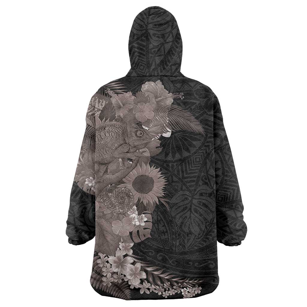 Hawaiian Tropical Plants and Chameleon Wearable Blanket Hoodie Polynesian Art Grayscale LT03 - Polynesian Pride