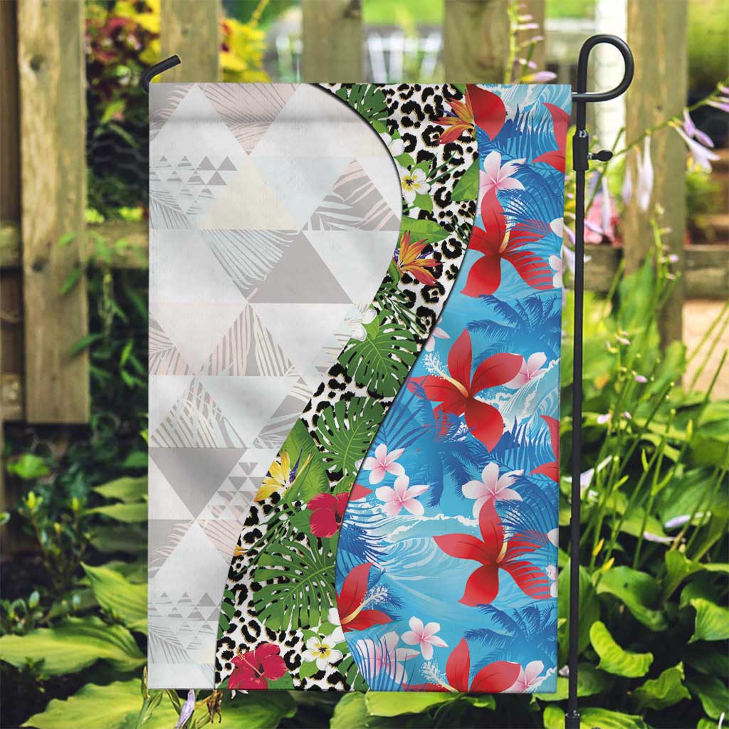 Hawaiian Tropical Flowers and Leaves Garden Flag on Leopard Pattern Half Style White-Blue Version - Polynesian Pride