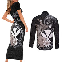 Hawaiian Whale and Kanaka Maoli Symbol Couples Matching Short Sleeve Bodycon Dress and Long Sleeve Button Shirt Hibiscus with Hawaii Map and Polynesian Tattoo Grayscale Color