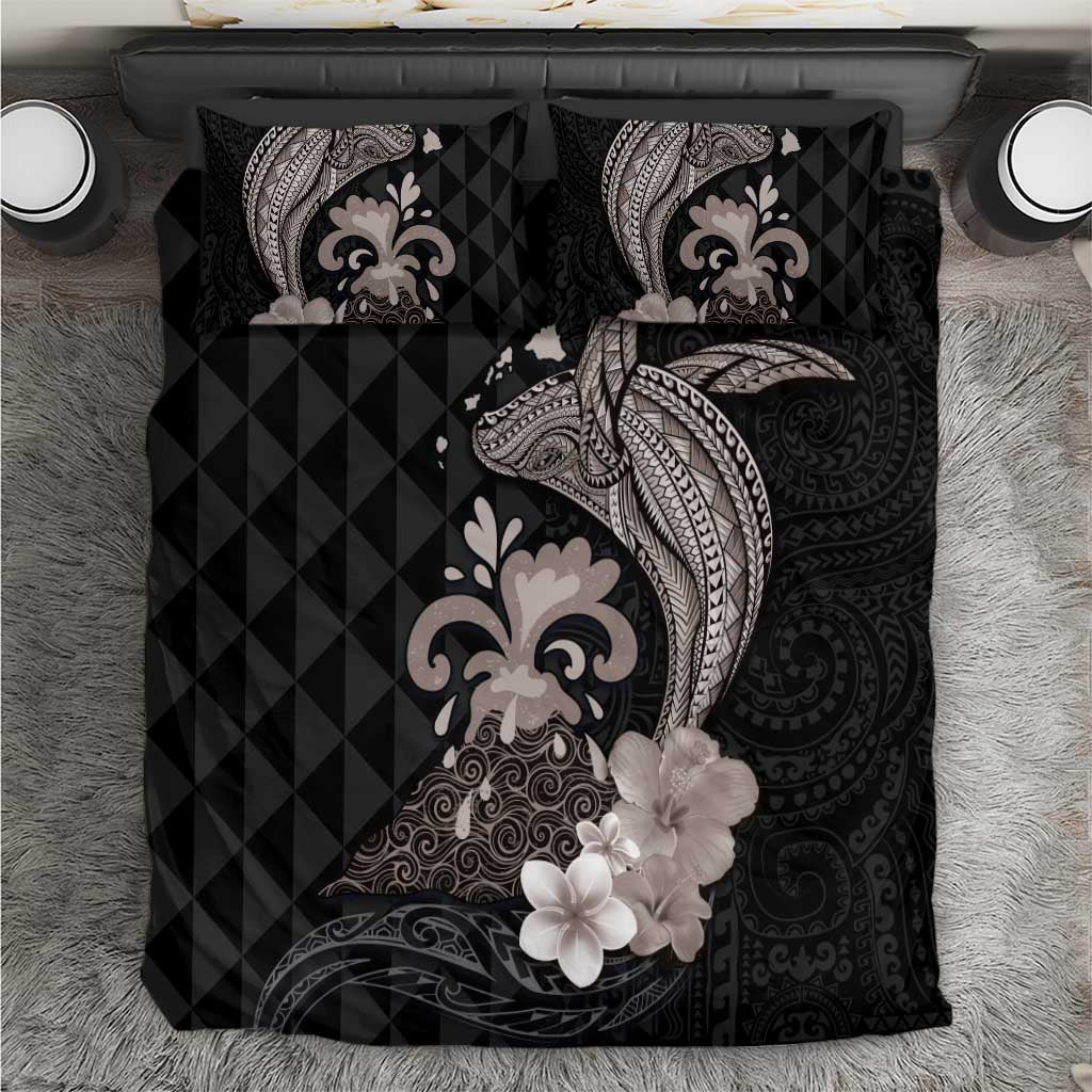 Hawaiian Whale and Volcanic Eruption Bedding Set Hibiscus and Kakau Pattern Grayscale Color