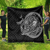 Hawaiian Whales Polynesian Art Motifs Quilt Black Color - Polynesian Pride