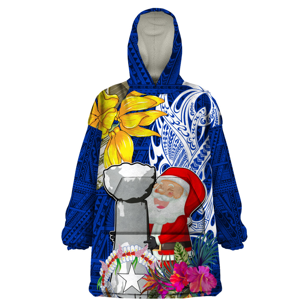 Custom Northern Mariana Islands Christmas Wearable Blanket Hoodie Funny Santa Hug Latte Stone Ylang-ylang and Polynesia Pattern Blue LT03 One Size Blue - Polynesian Pride