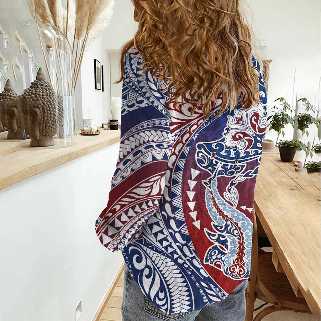 Hawaiian Manta Ray and Hammerhead Shark Tribal Tattoo Women Casual Shirt with Polynesian Tribal Pattern Hawaii Flag Color