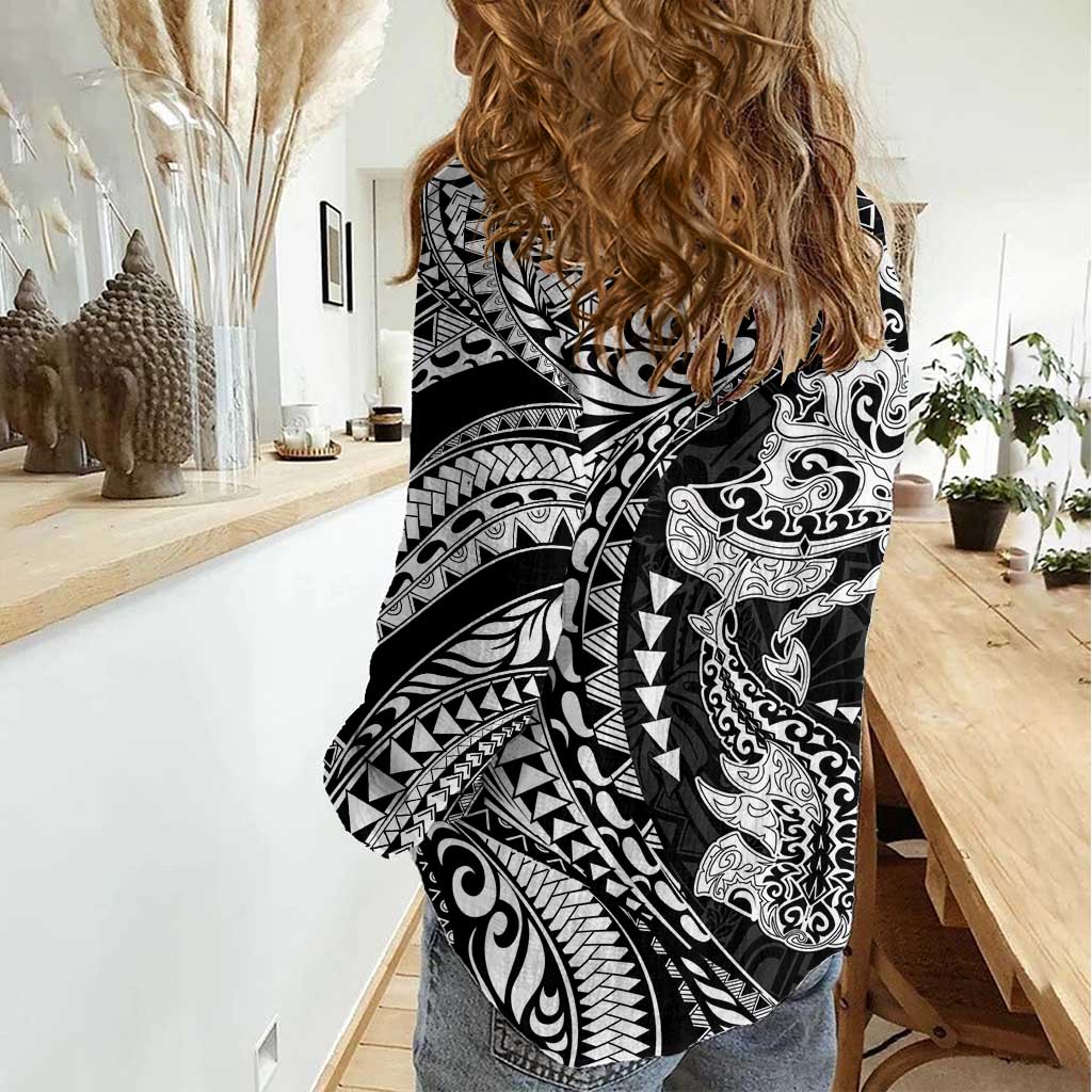 Hawaiian Manta Ray and Hammerhead Shark Tribal Tattoo Women Casual Shirt with Polynesian Tribal Pattern Black-White Color