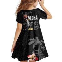 Hawaiian Halloween Skeleton Surfing Kid Short Sleeve Dress Polynesian Tribal Tattoo and Hawaiian Pattern