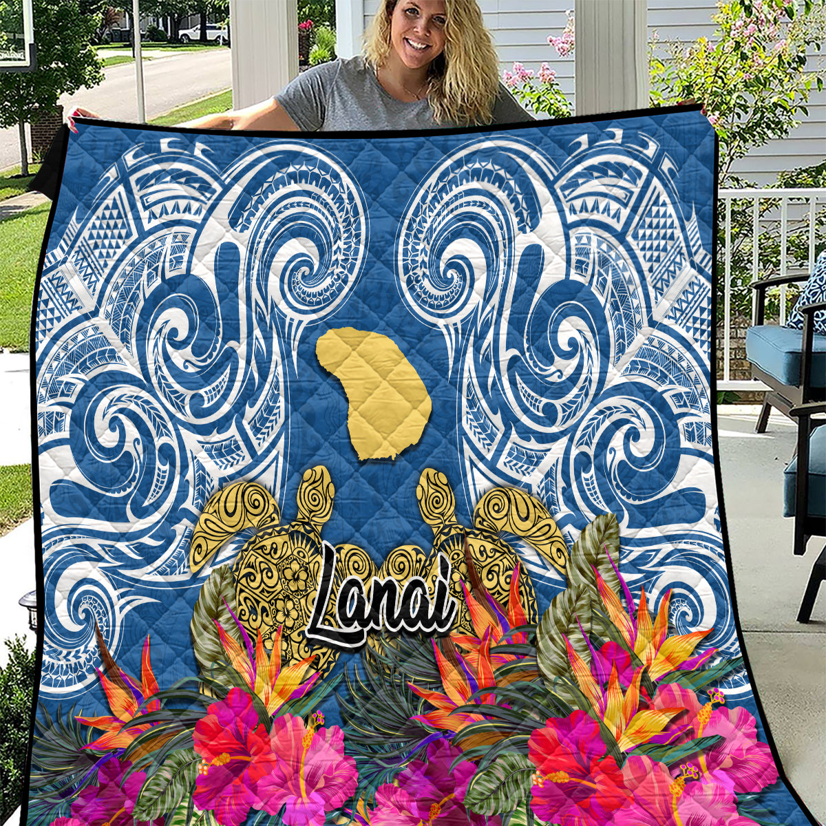 Hawaii Lanai Island Quilt Hibiscus Turle and Map with Polynesian Spiral LT03 Blue - Polynesian Pride