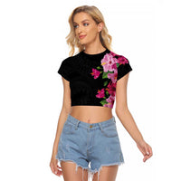 Hawaiian Hibiscus and Art Polynesian Tattoo Raglan Cropped T Shirt Black Color