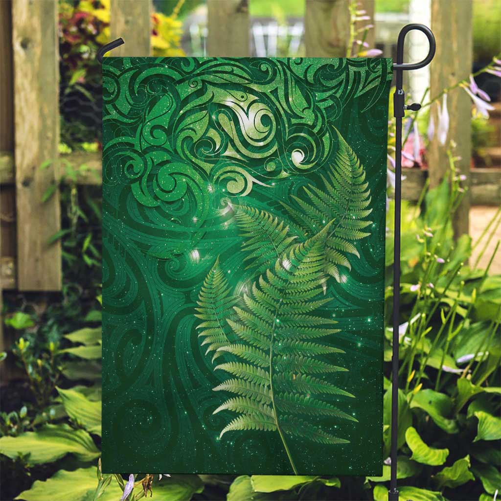 Matariki New Zealand Maori Silver Fern Garden Flag Galaxy Green Sky Style