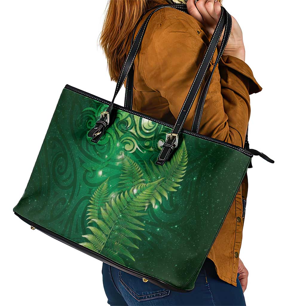 Matariki New Zealand Maori Silver Fern Leather Tote Bag Galaxy Green Sky Style