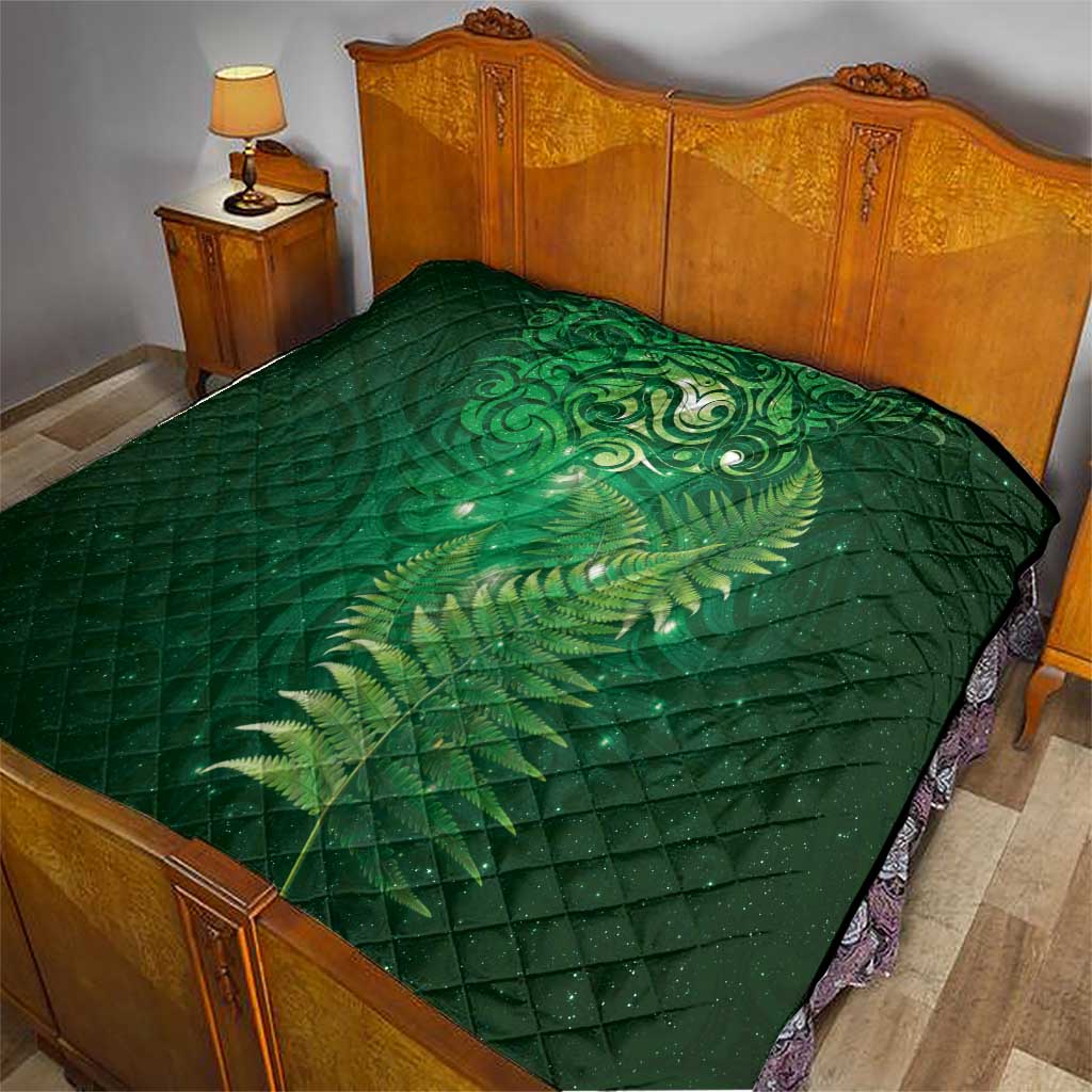 Matariki New Zealand Maori Silver Fern Quilt Galaxy Green Sky Style