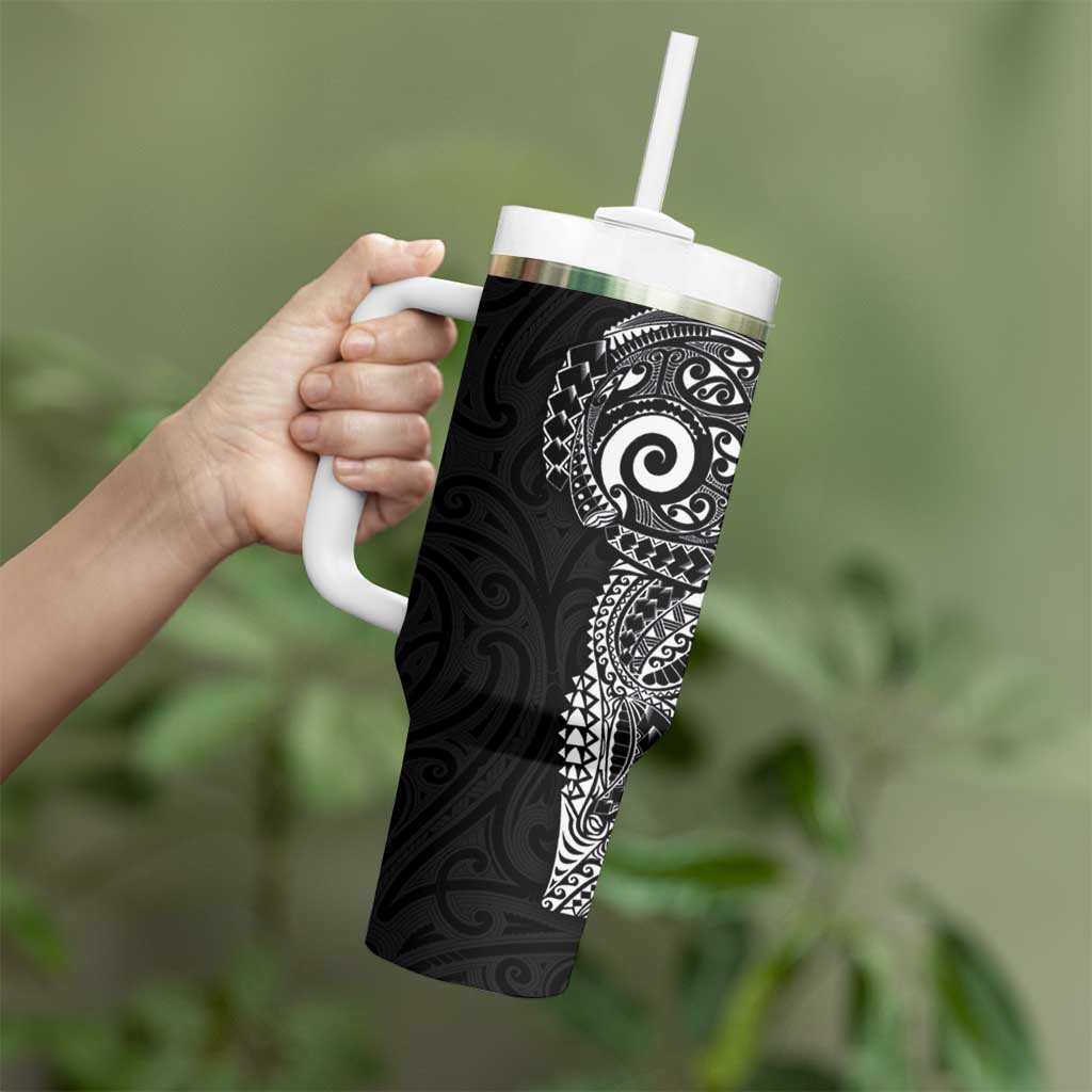 New Zealand Maori Koru Art Traditional Tattoo Tumbler With Handle Simple Style