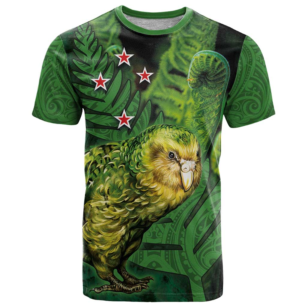 New Zealand Kākāpō T Shirt Silver Fern with Close up of Green Fern Leaves and Maori Tattoo