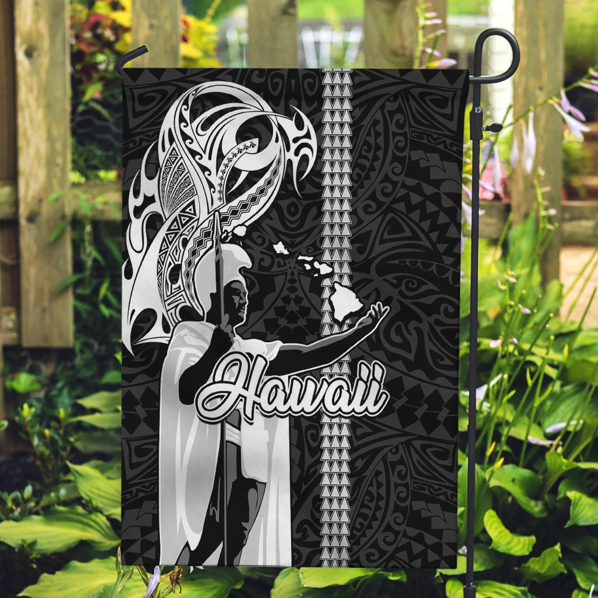 Hawaii Niihau Island Garden Flag Hawaiian King and Kakau Symbols Abstract Shoulder Tattoo LT03 Garden Flag Black - Polynesian Pride