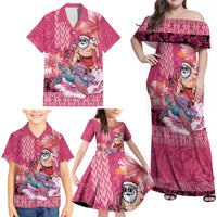 Hawaii Mele Kalikimaka Family Matching Off Shoulder Maxi Dress and Hawaiian Shirt Funny Santa with Tribal Tattoos Kakau Pink Color - Polynesian Pride