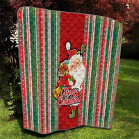 Kiribati Christmas Quilt Santa With Gift Bag Behind Ribbons Seamless Red Maori LT03 - Polynesian Pride