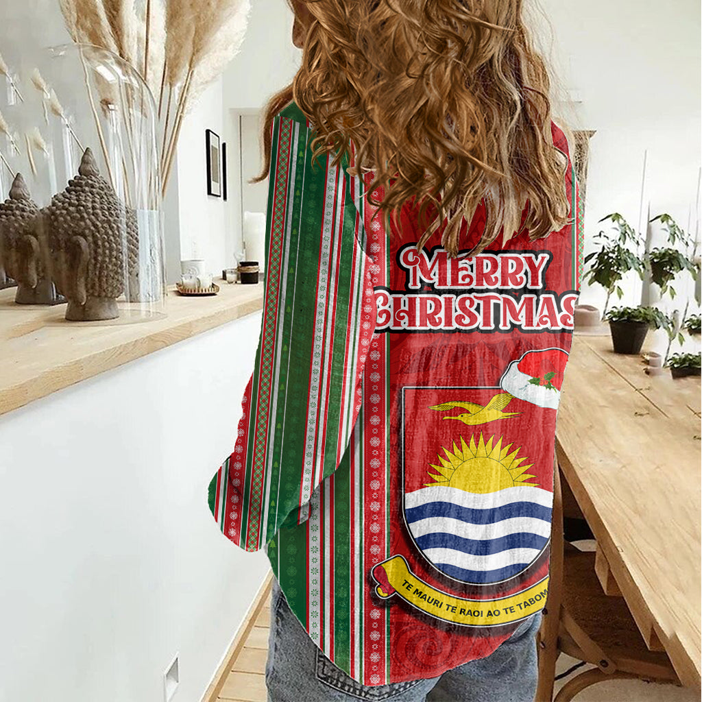 Kiribati Christmas Women Casual Shirt Santa With Gift Bag Behind Ribbons Seamless Red Maori LT03 - Polynesian Pride