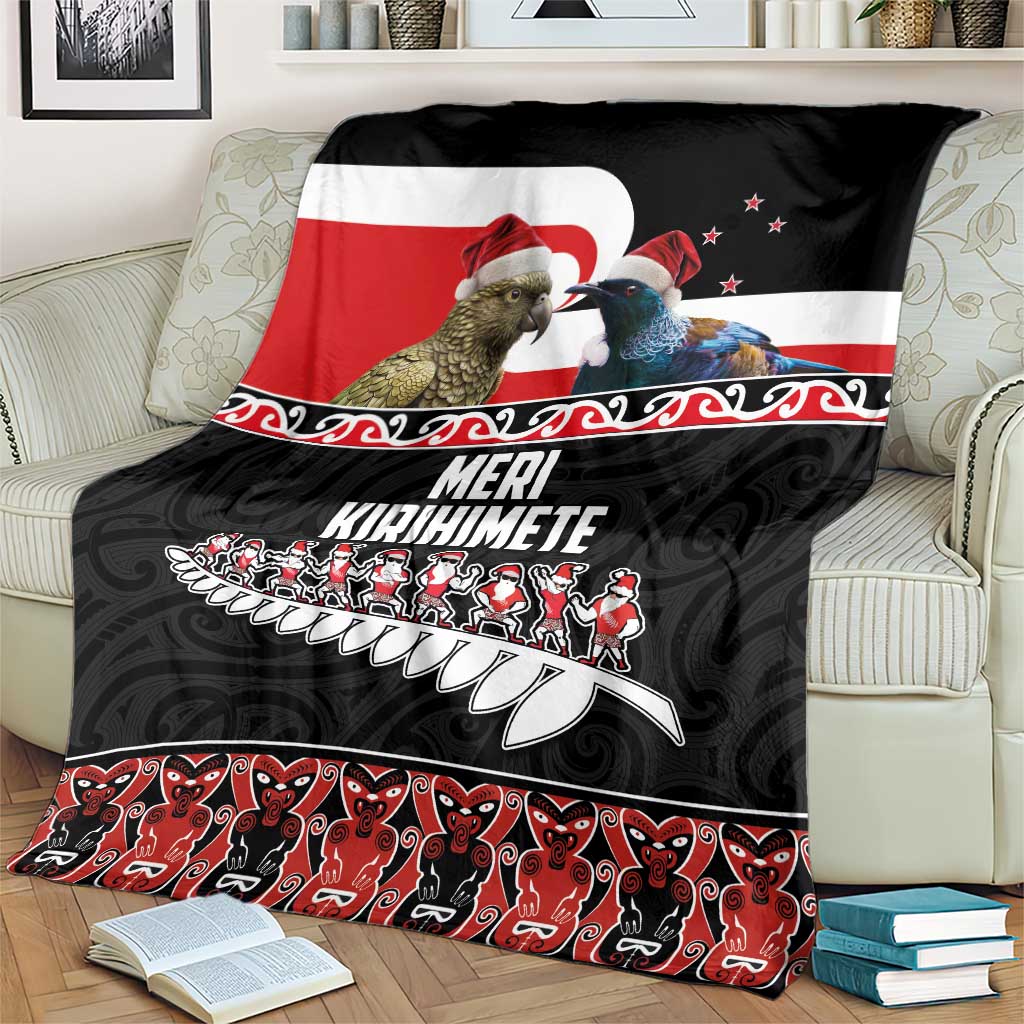 New Zealand Meri Kirihimete Blanket Christmas Tui Bird and Kea Bird - Haka Santa with Maori Koru Art Pattern