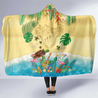 Hawaiian Alohawaii Hooded Blanket Tropical Plants and Animals on The Beach LT03 One Size Multicolor - Polynesian Pride