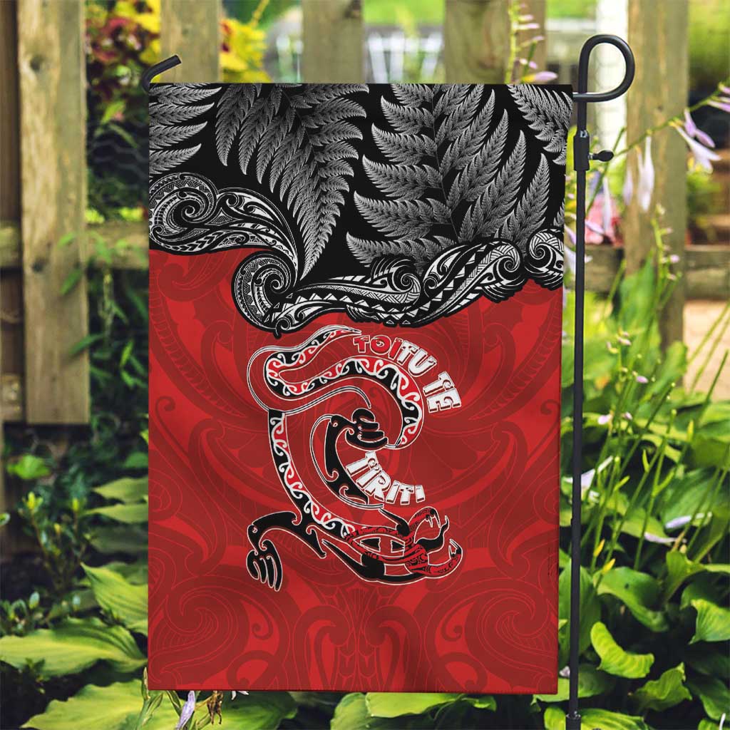 Aotearoa Toitu Te Tiriti Garden Flag Taniwha Tribal Motifs LT03 Garden Flag Multicolor - Polynesian Pride