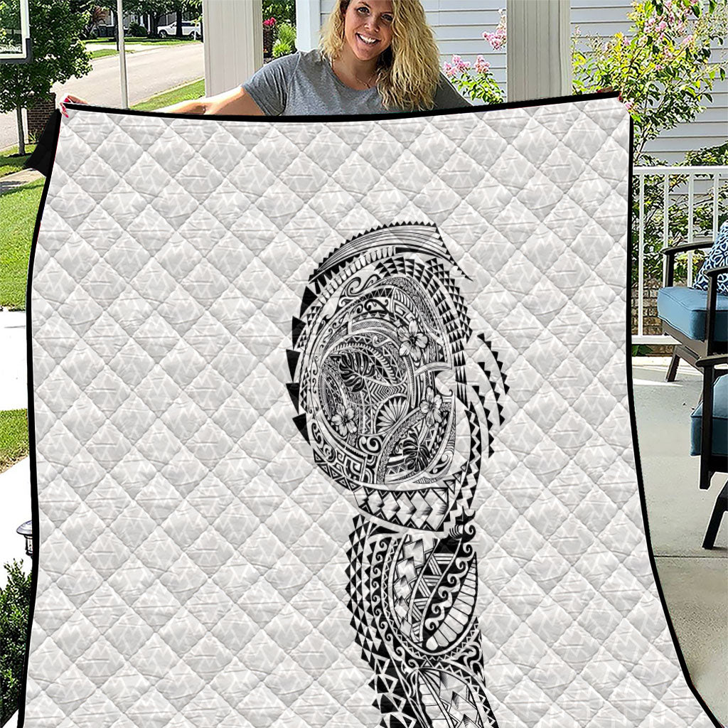 Hawaiian Traditional Tattoos Quilt Kakau Tribal Tropical Plant Motif White Color