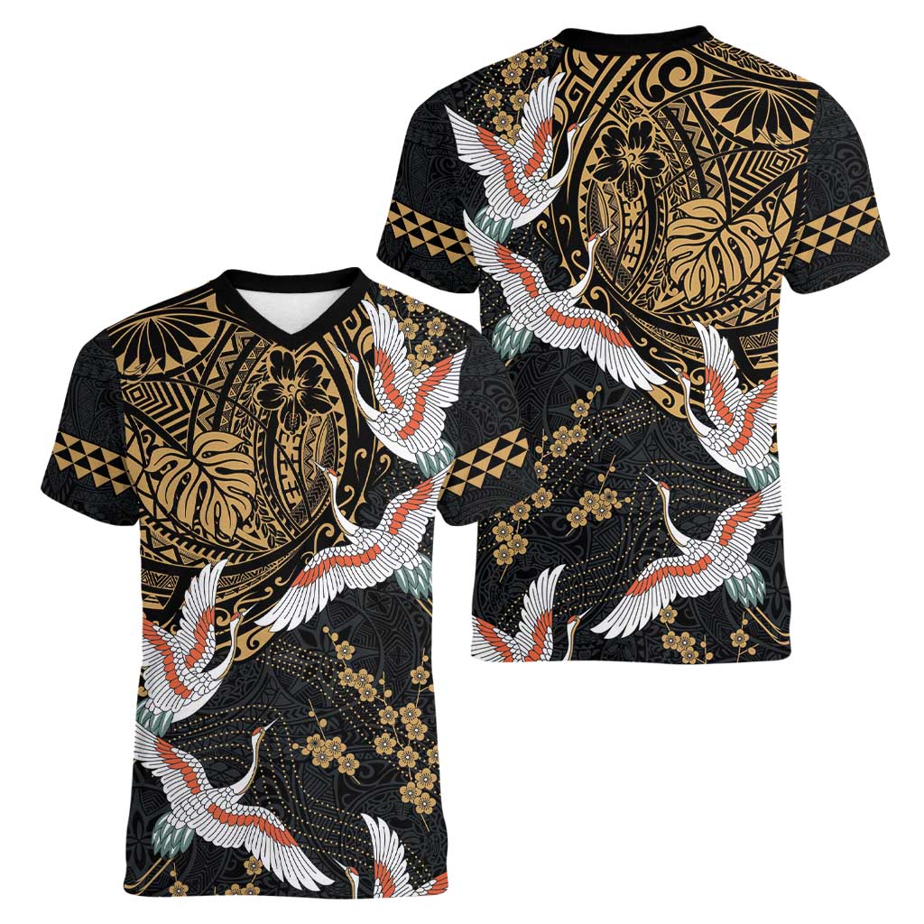 Hawaii and Japanese Together Women V-Neck T-Shirt Cranes Birds with Kakau Pattern