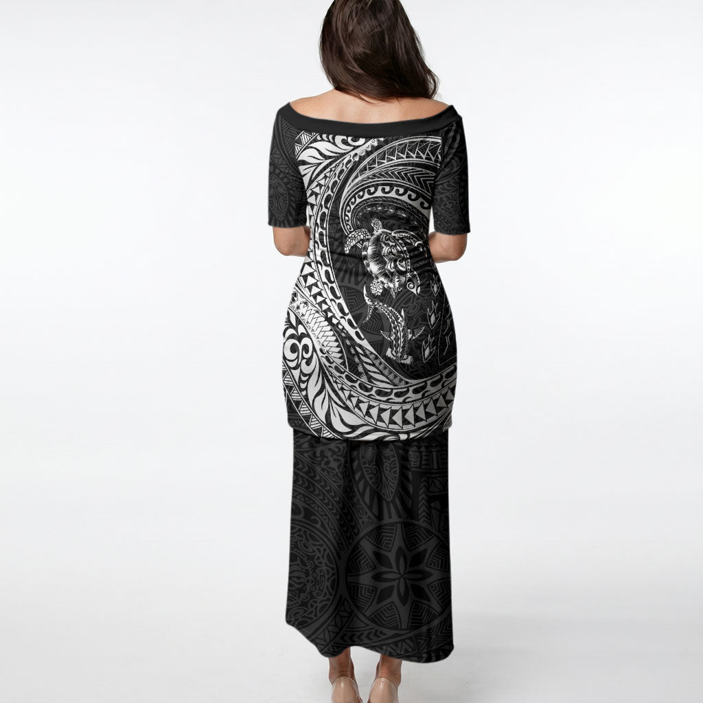 Hawaiian Turtle and Shark Puletasi Kakau Tribal with Polynesian Pattern Black Color LT03 - Polynesian Pride