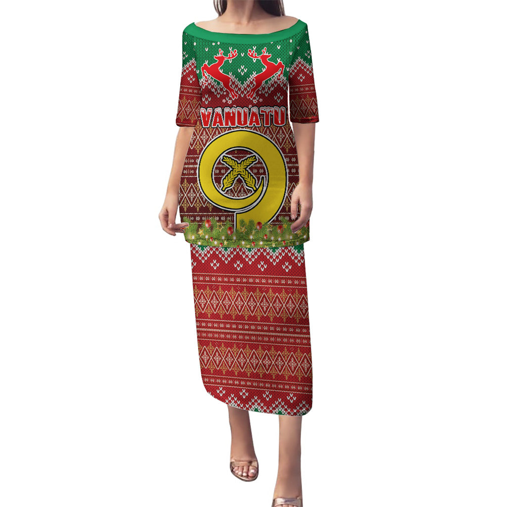 Vanuatu Christmas Puletasi Pig Tusk Beautiful Merry Xmas Snowflake LT03 Long Dress Red - Polynesian Pride