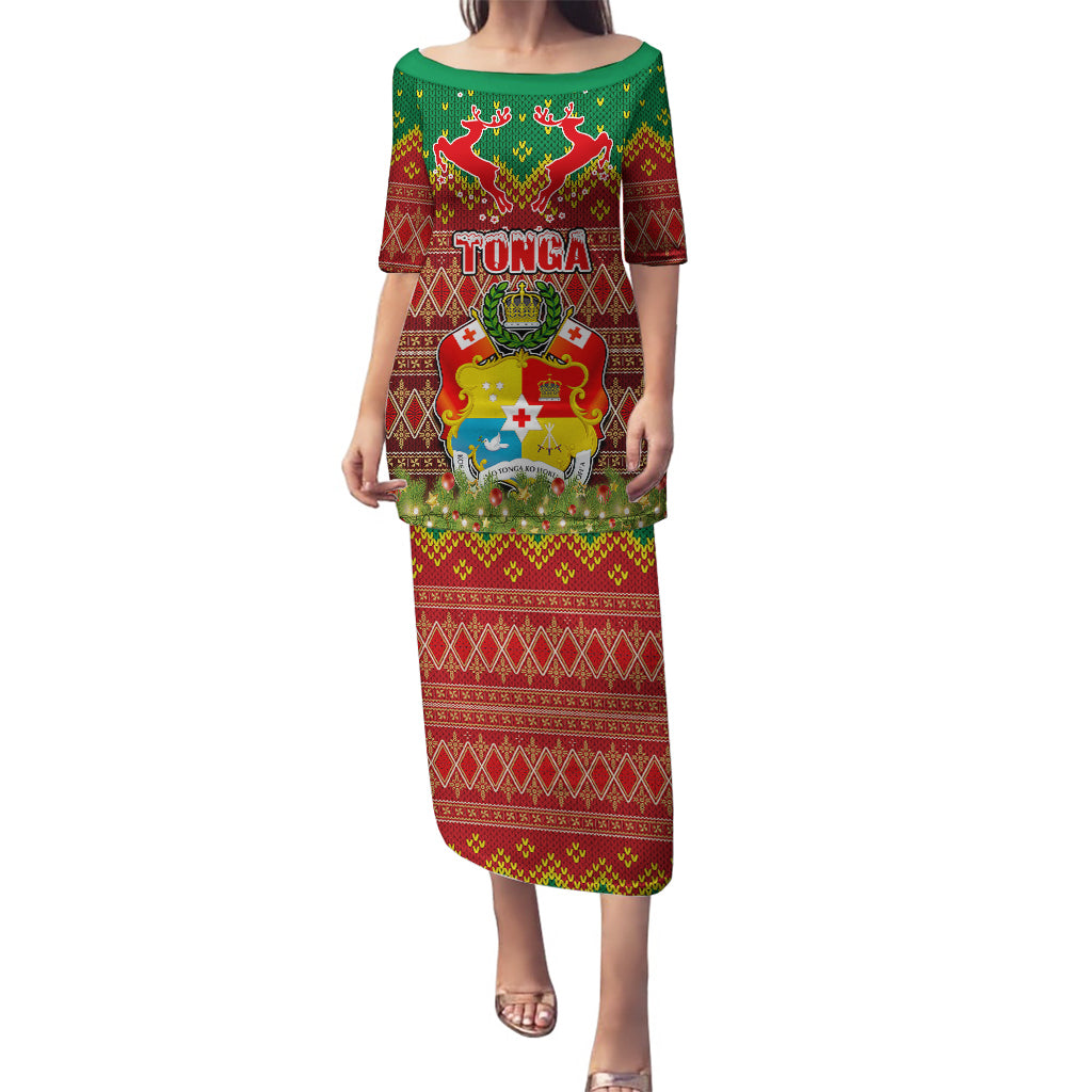 Tonga Christmas Puletasi Coat of Arms and Map Beautiful Merry Xmas Snowflake LT03 Long Dress Red - Polynesian Pride