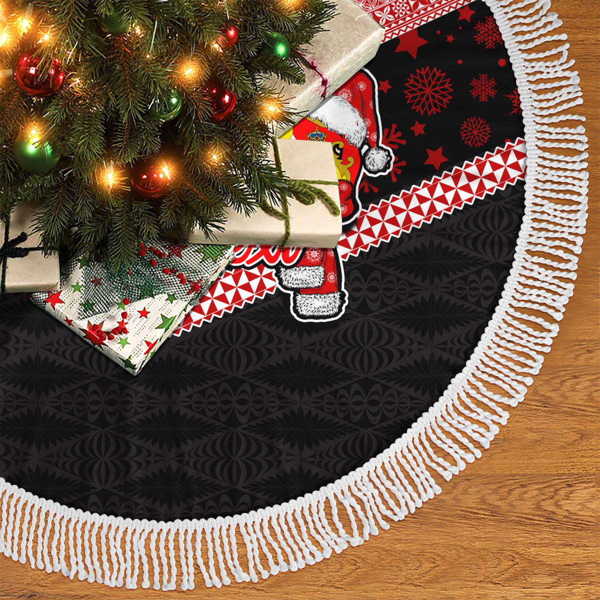 Personalised Tonga Christmas Tree Skirt Tonga Coat of Arms with Seamless Tapa Ngatu Pattern Xmas Red Style LT03 - Polynesian Pride