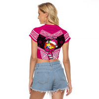Personalised Tonga Christmas Raglan Cropped T Shirt Tongan Coat of Arms Santa With Ngatu Pattern Christmas Pink Style LT03 - Polynesian Pride