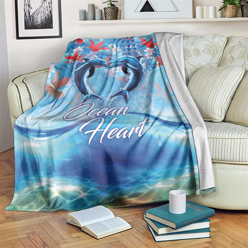 Hawaiian Dolphin Love Couple - Ocean Heart Blanket LT03 Blue - Polynesian Pride