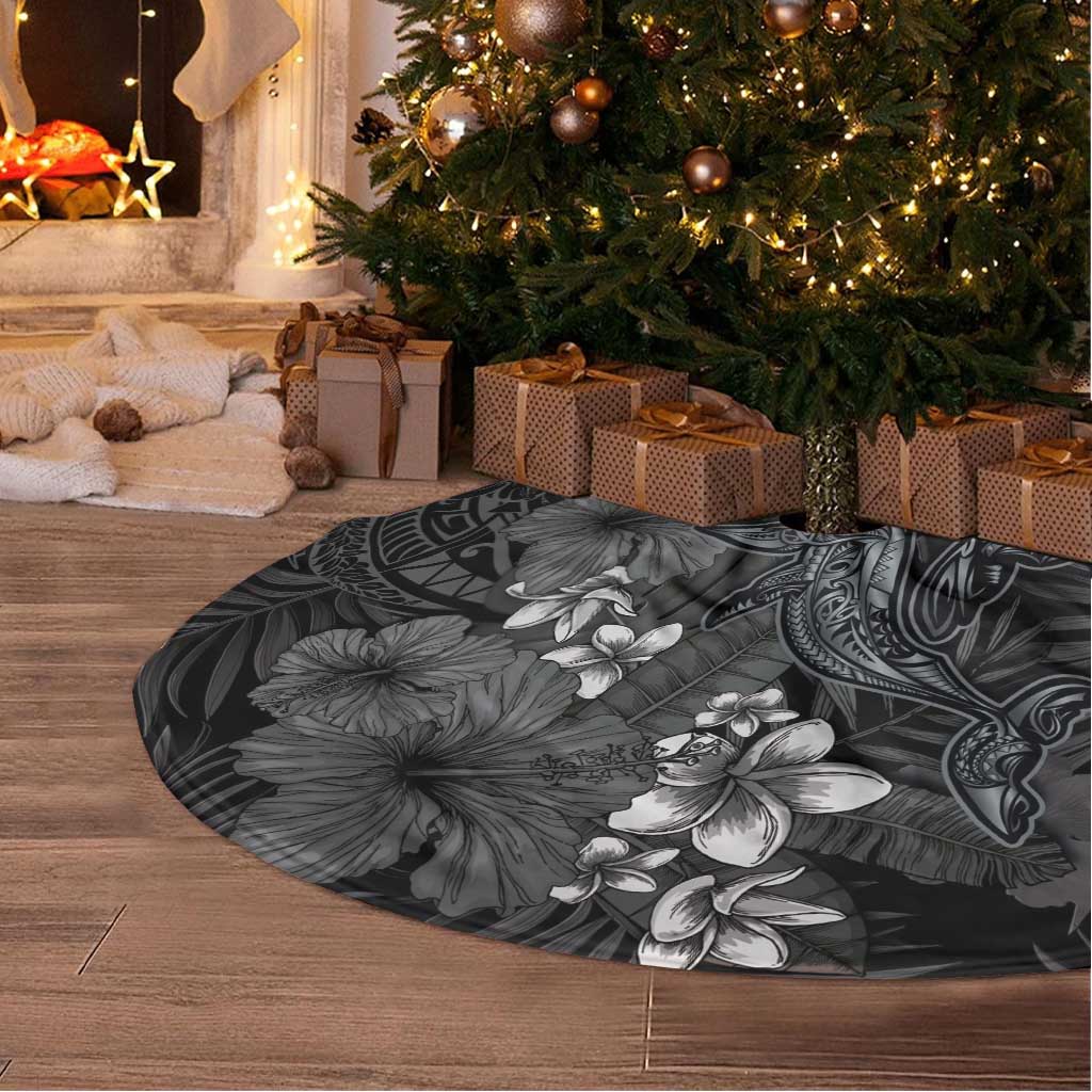 Hawaiian Tropical Plants and Tribal Whales Tree Skirt Polynesian Art Tattoo Grayscale LT03 - Polynesian Pride