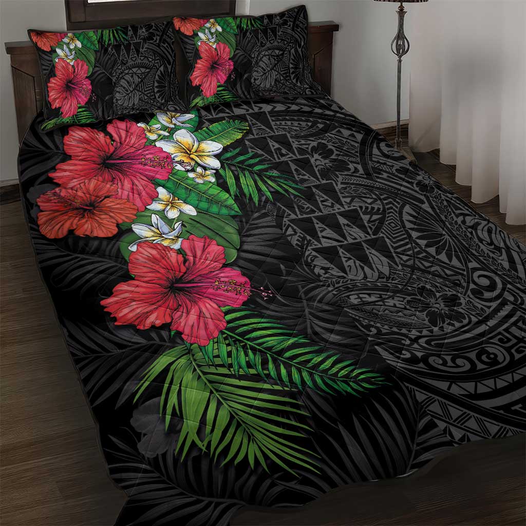 Hawaiian Tropical Plants Quilt Bed Set Kakau Tattoo and Polynesian Pattern Half Black Color LT03 Black - Polynesian Pride